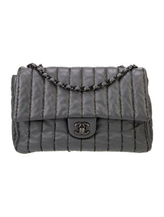 Chanel Medium Vertical Quilt Single Flap Bag