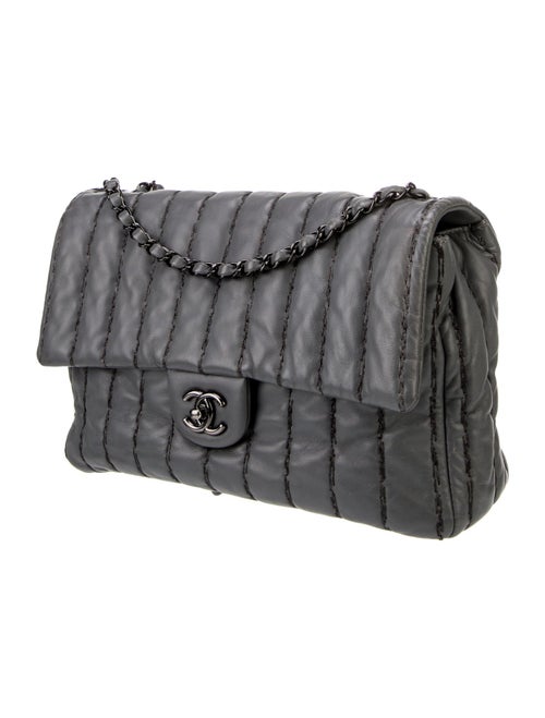 Chanel Medium Vertical Quilt Single Flap Bag