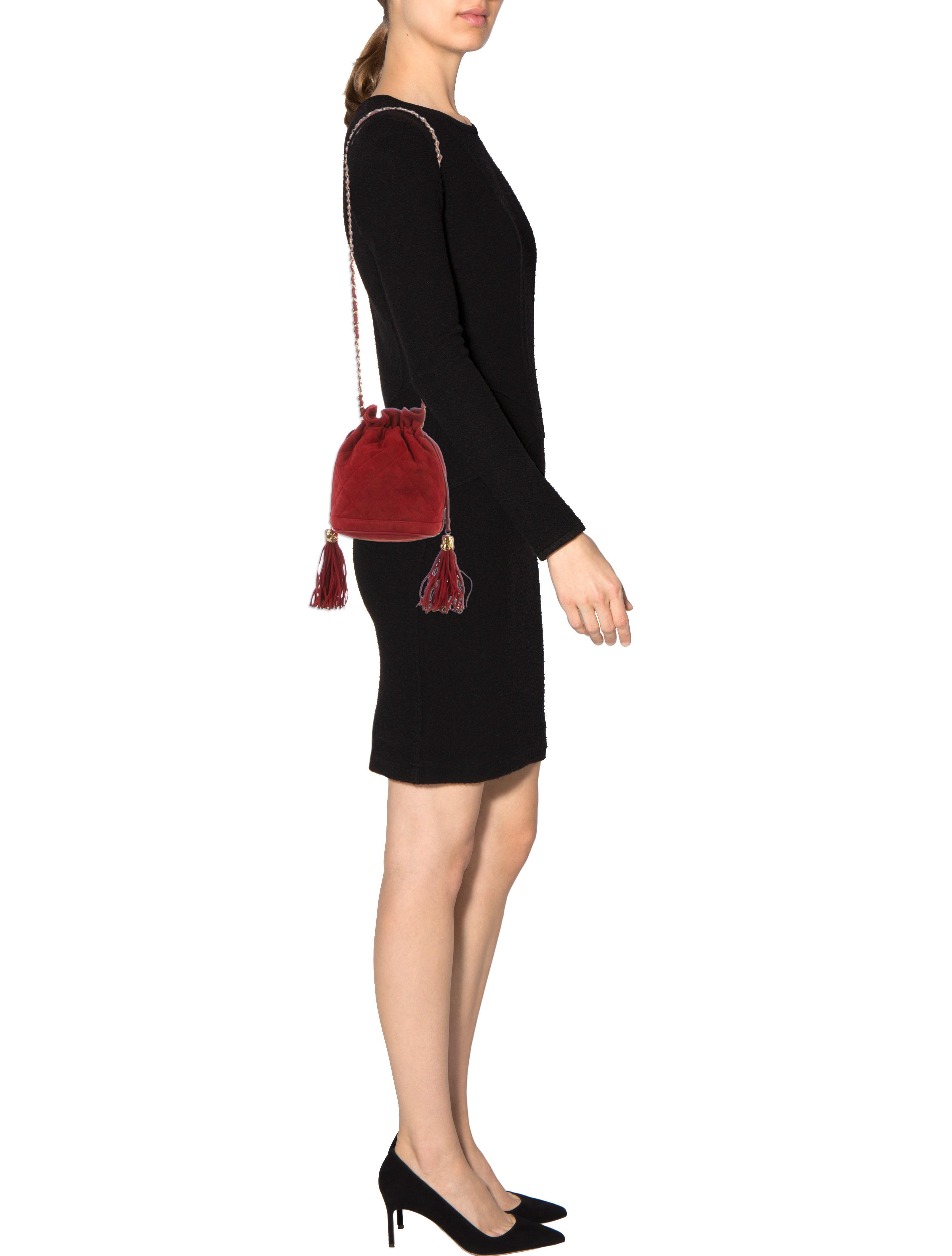 Chanel Vintage Bucket Bag Red Shoulder Bags, Handbags CHA107675