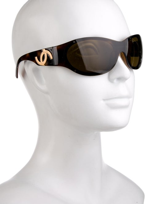 Chanel 548009 Interlocking CC Logo Sunglasses