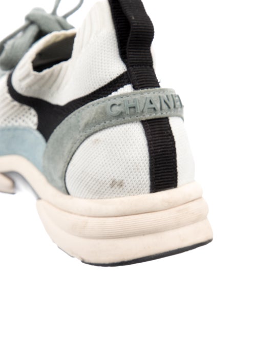 Chanel 2022 Interlocking CC Logo Chunky Sneakers