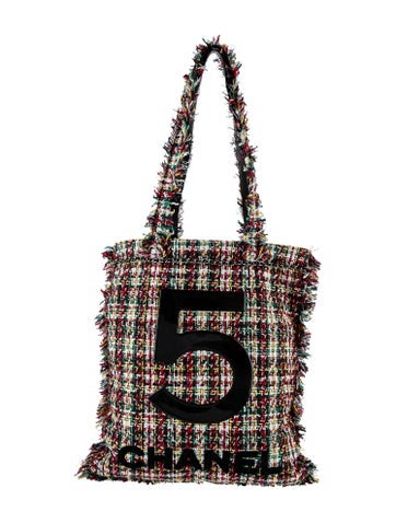 Chanel Totes Tweed N°5 Tote