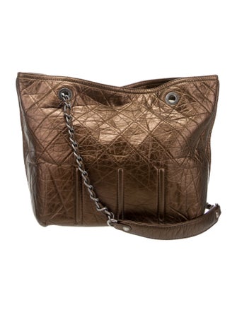 Chanel Shopping in Moscou Tote