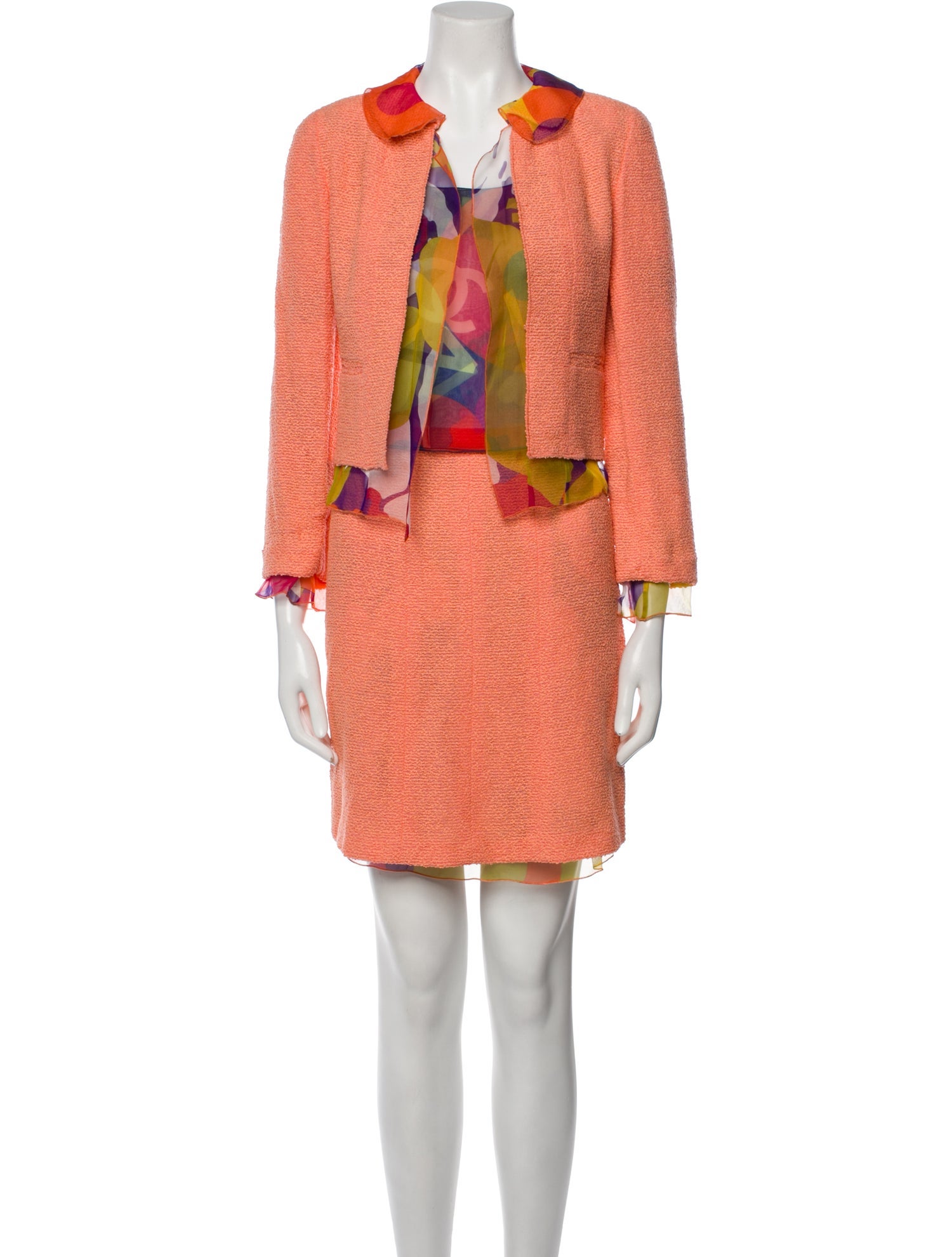 Chanel Vintage 2000 Skirt Suit