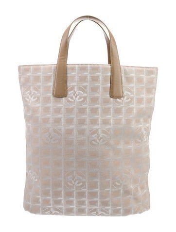 Chanel Totes Travel Ligne Tote