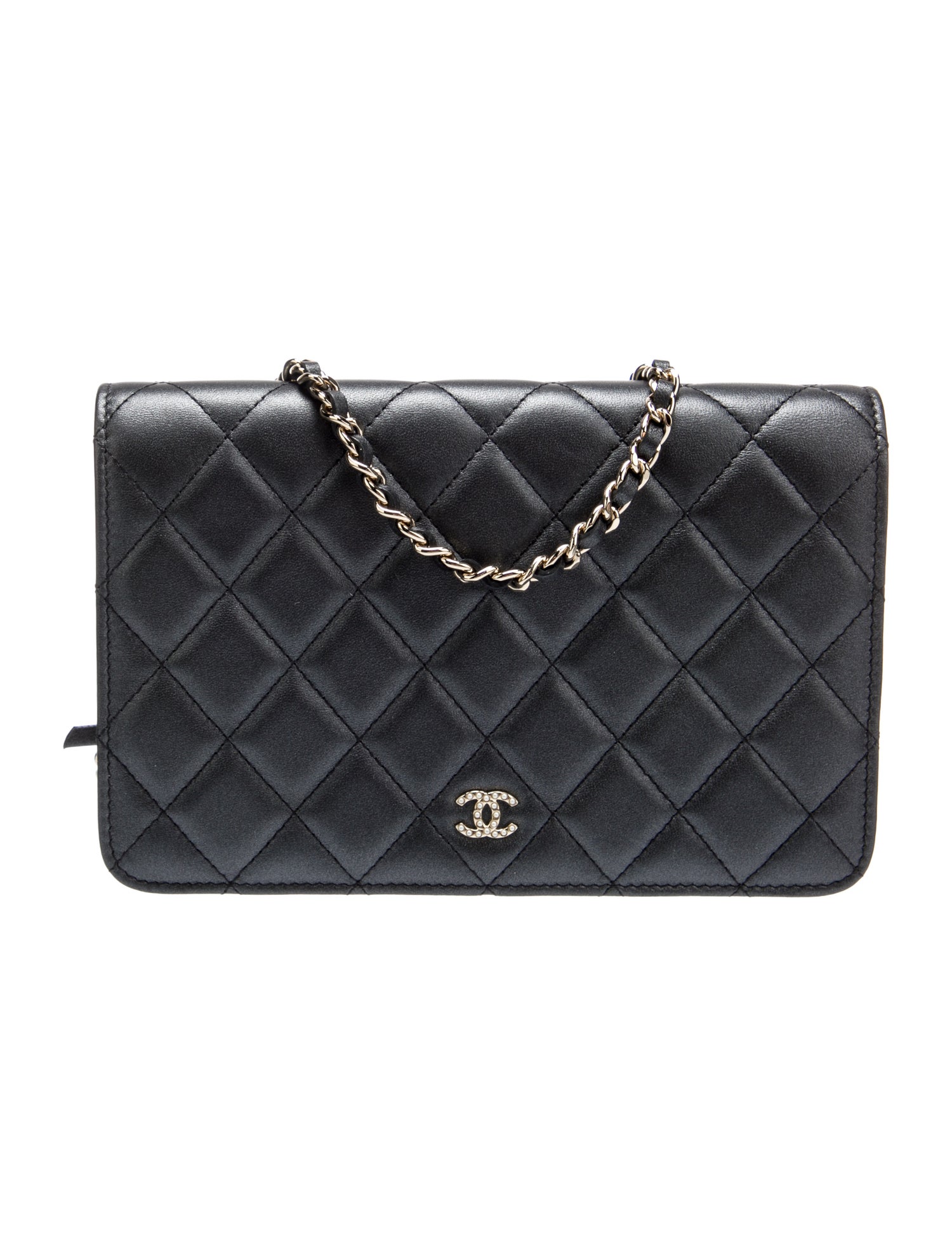 Chanel Pearl Wallet On Chain