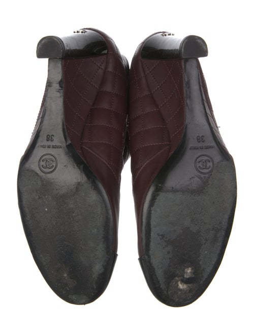 Chanel 2012 Interlocking CC Logo Chelsea Boots