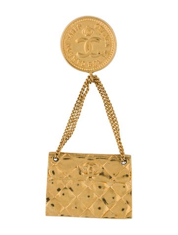 Chanel Pin Vintage Quilted Flap Bag CC Brooch