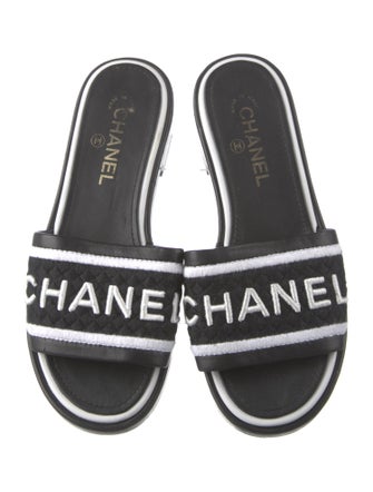 Chanel 2021 Interlocking CC Logo Slides