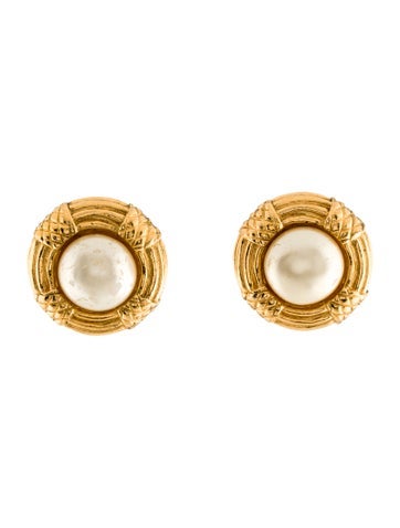 Chanel Clip-On Vintage Faux Pearl Earrings