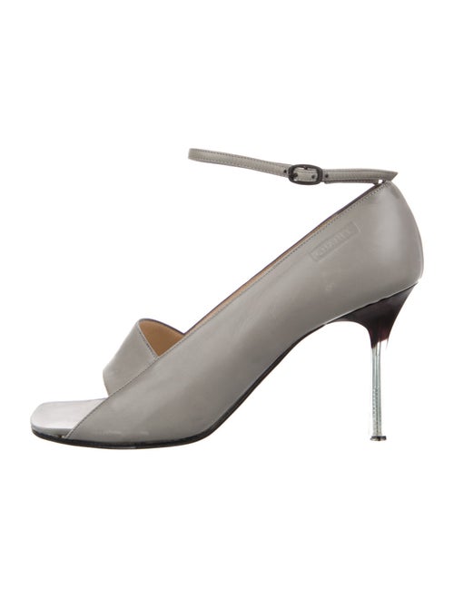 Chanel 2000 Leather Sandals