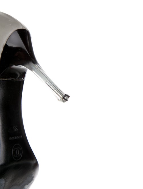 Chanel 2000 Leather Sandals