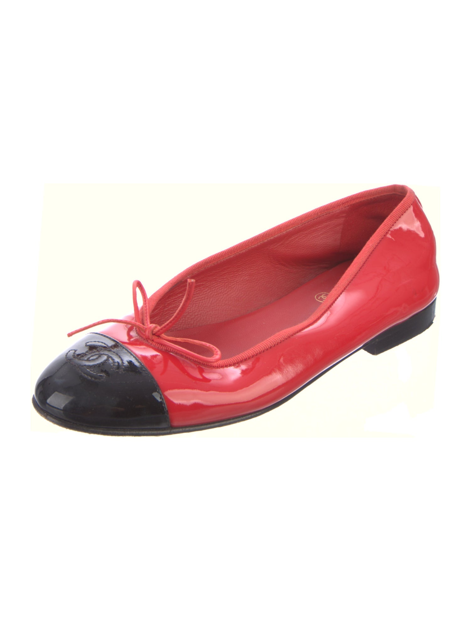 Chanel 2020 Interlocking CC Logo Ballet Flats