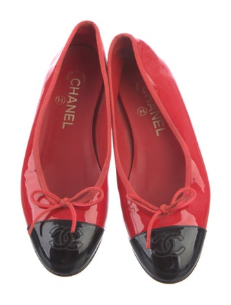 Chanel 2020 Interlocking CC Logo Ballet Flats