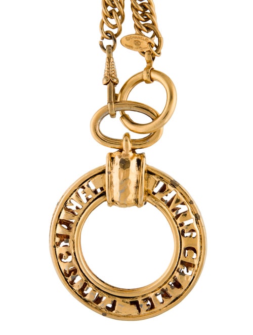 Chanel Vintage Magnifying Glass Pendant Necklace