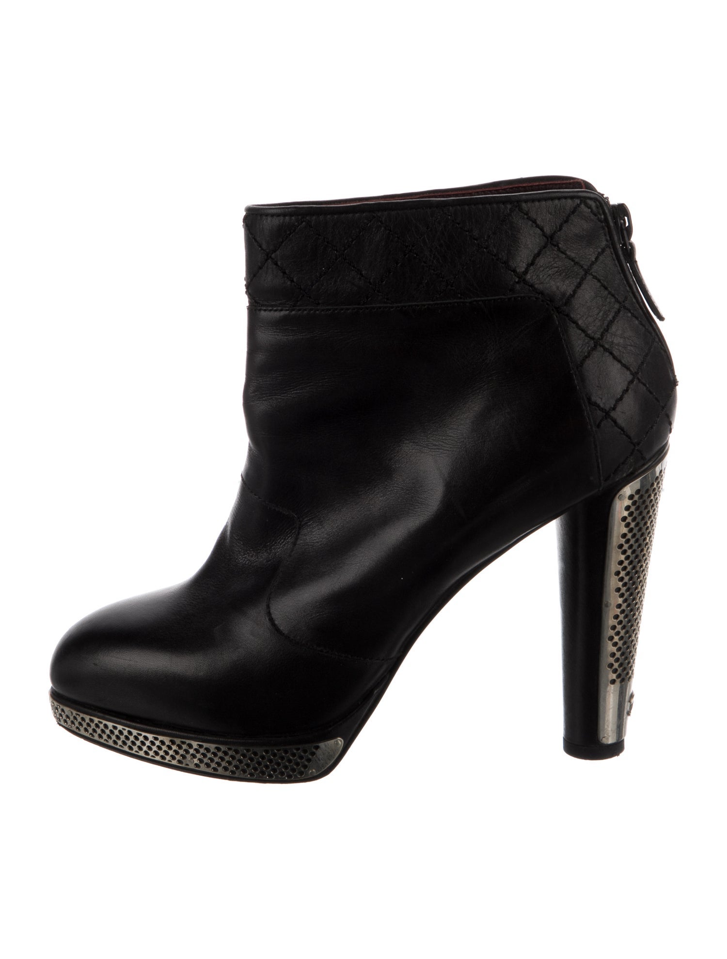 Chanel 2008 Interlocking CC Logo Boots