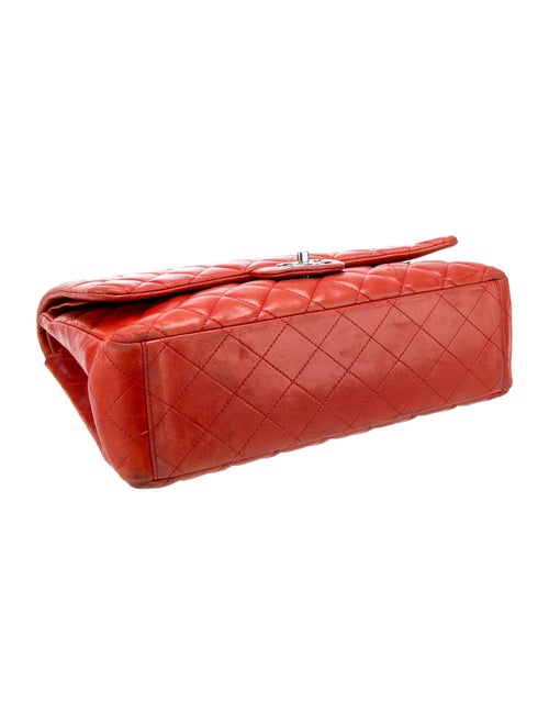 Chanel Classic Maxi Double Flap Bag