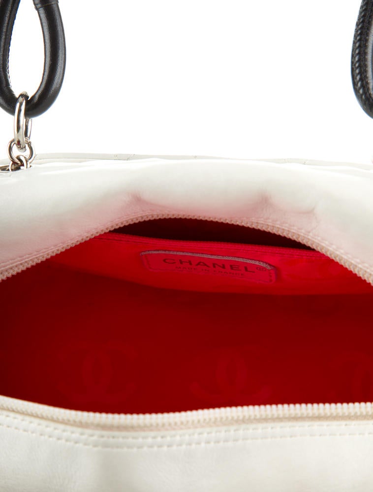 michael kors luggage color