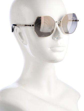 Chanel Interlocking CC Logo Cat-Eye Sunglasses