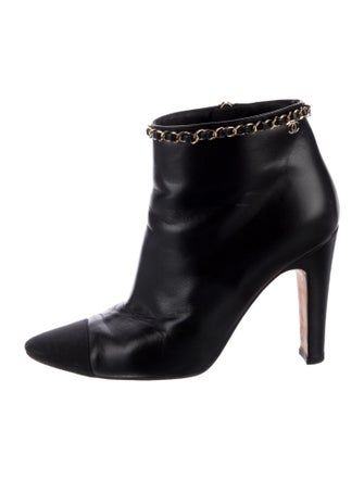 Chanel 2020 Interlocking CC Logo Boots