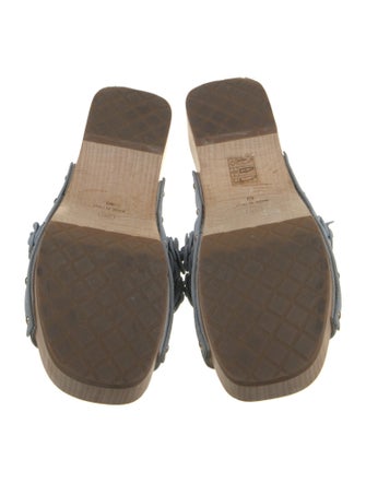 Chanel 2022 Interlocking CC Logo Slides