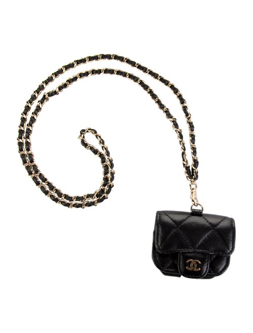 Chanel Quilted CC Airpods Pro Case w/ Chain
