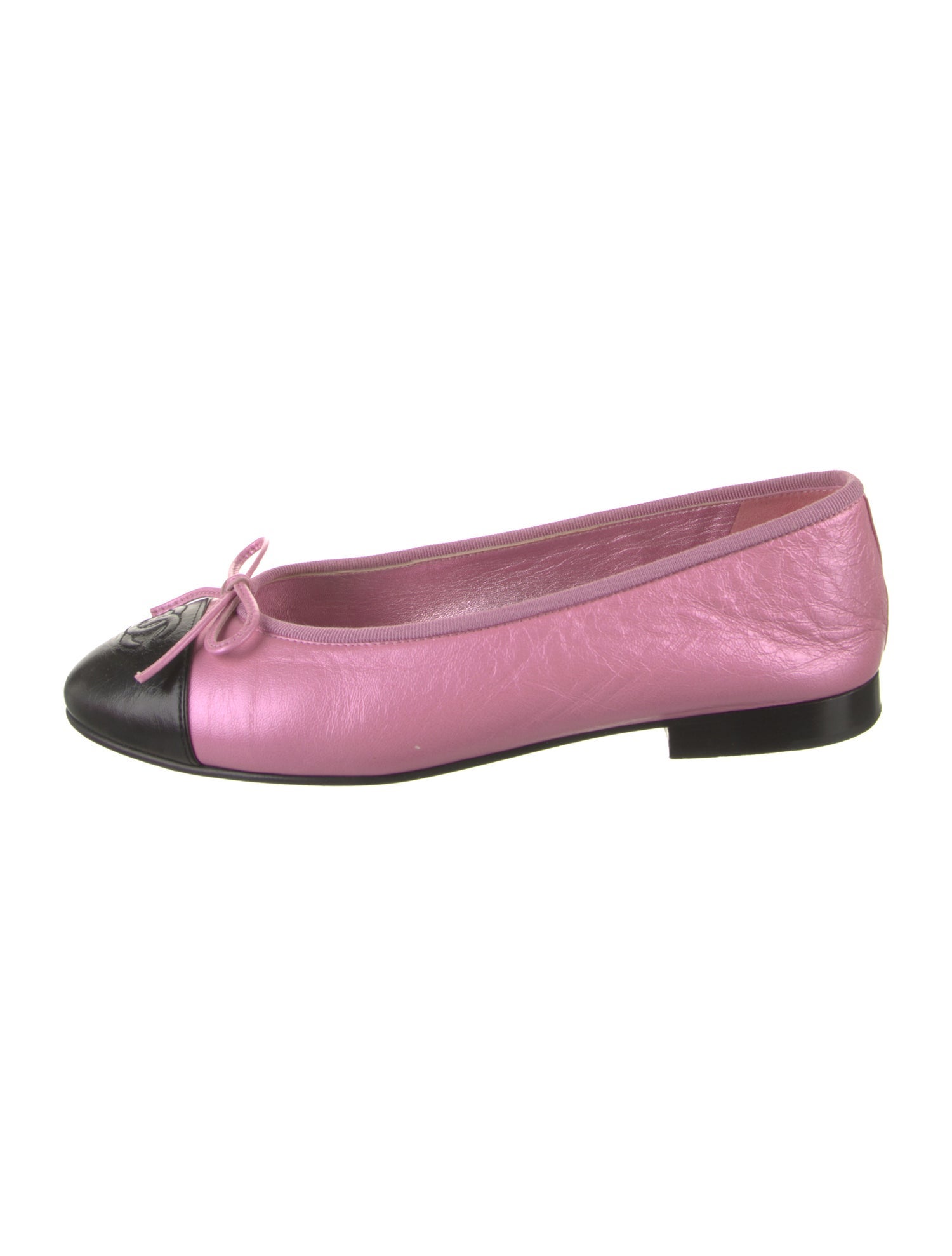 Chanel Interlocking CC Logo Leather Ballet Flats