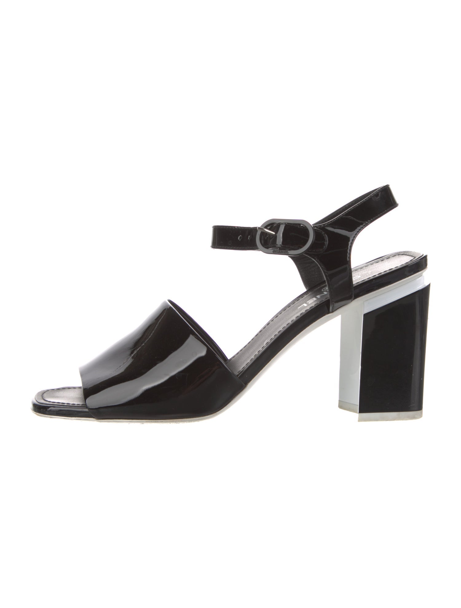 Chanel 2022 Interlocking CC Logo Slingback Sandals