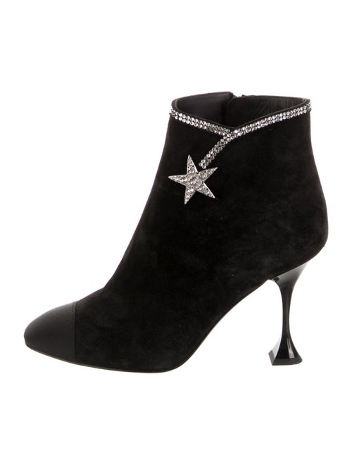 Chanel 2020 Interlocking CC Logo Boots