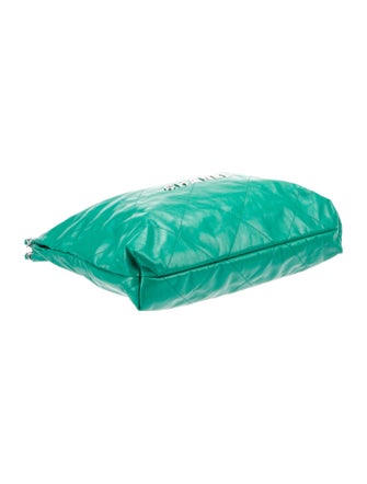 Chanel Medium 22 Hobo