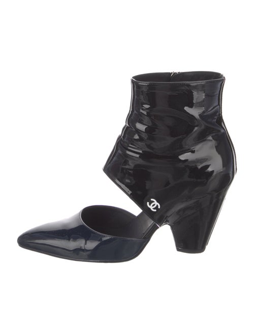 Chanel 2020 Interlocking CC Logo Boots