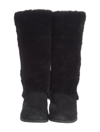 Chanel Interlocking CC Logo Shearling Riding Boots