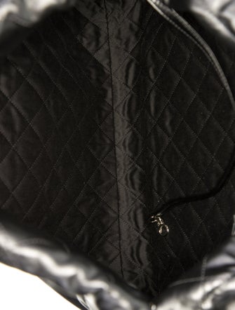 Chanel So Black 22 Hobo