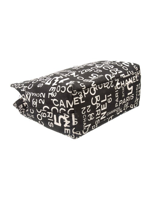 Chanel 31 Rue Cambon Beach Tote