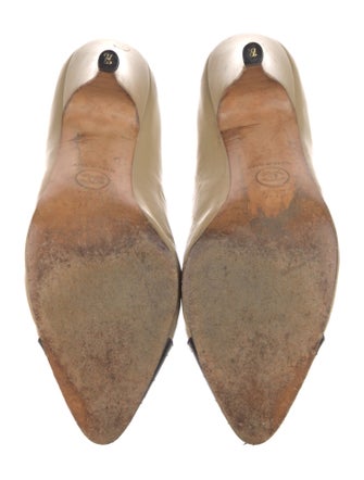 Chanel Quilted Pattern Leather Pumps