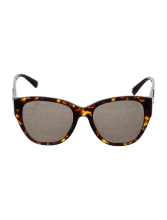 Chanel Interlocking CC Logo Oversize Sunglasses