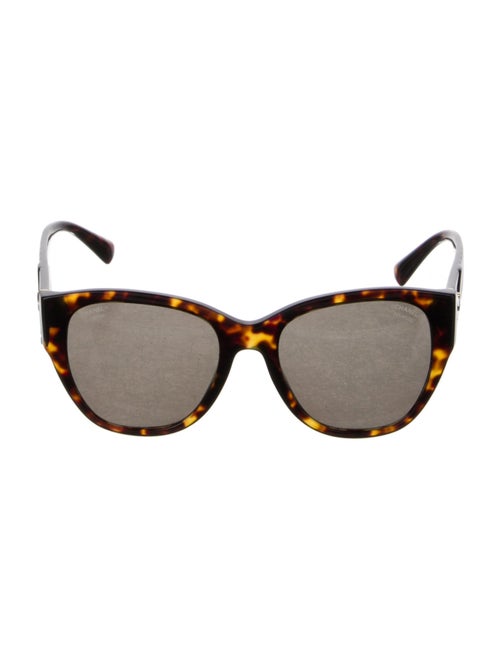 Chanel Interlocking CC Logo Oversize Sunglasses