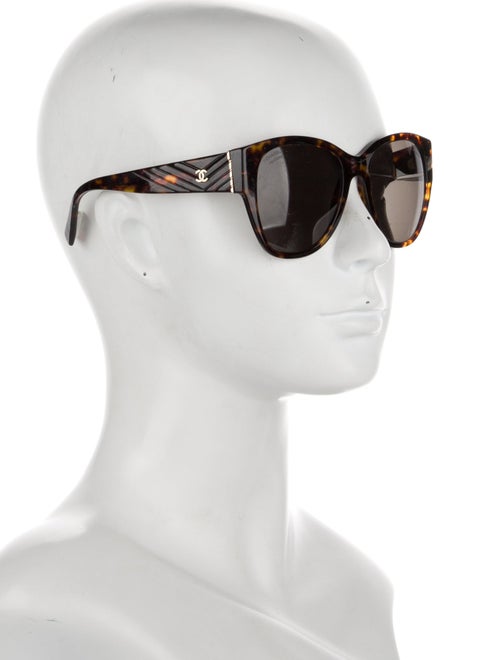 Chanel Interlocking CC Logo Oversize Sunglasses