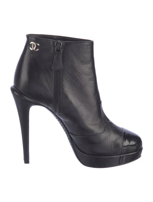 Chanel 2011 Interlocking CC Logo Boots