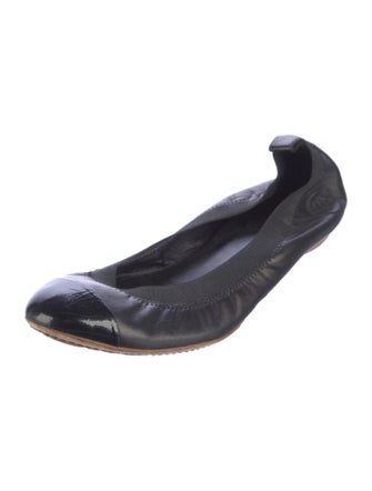 Chanel Interlocking CC Logo Lambskin Ballet Flats
