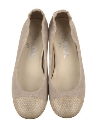 Chanel 2015 Interlocking CC Logo Ballet Flats