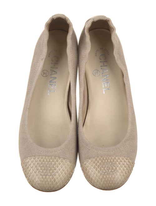Chanel 2015 Interlocking CC Logo Ballet Flats