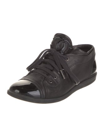Chanel Interlocking CC Logo Leather Sneakers