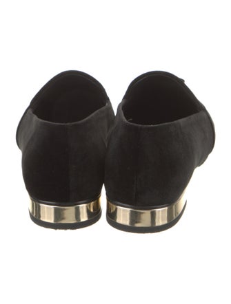 Chanel 267 2023 Interlocking CC Logo Loafers