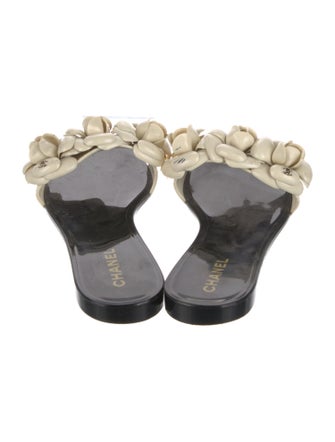Chanel 2020 Interlocking CC Logo Slides
