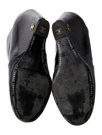 Chanel 2010 Interlocking CC Logo Boots