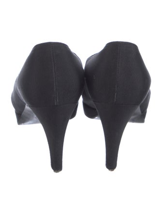 Chanel Interlocking CC Logo Canvas Pumps