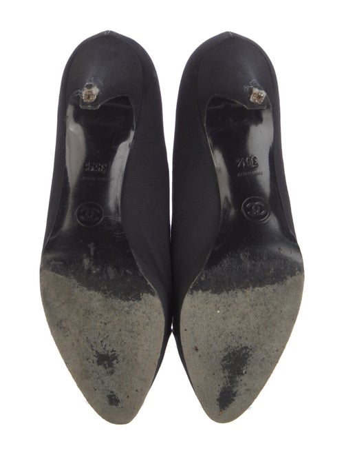 Chanel Interlocking CC Logo Canvas Pumps