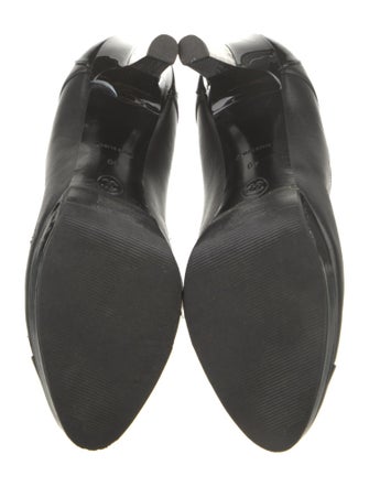 Chanel Interlocking CC Logo Leather Lace-Up Boots