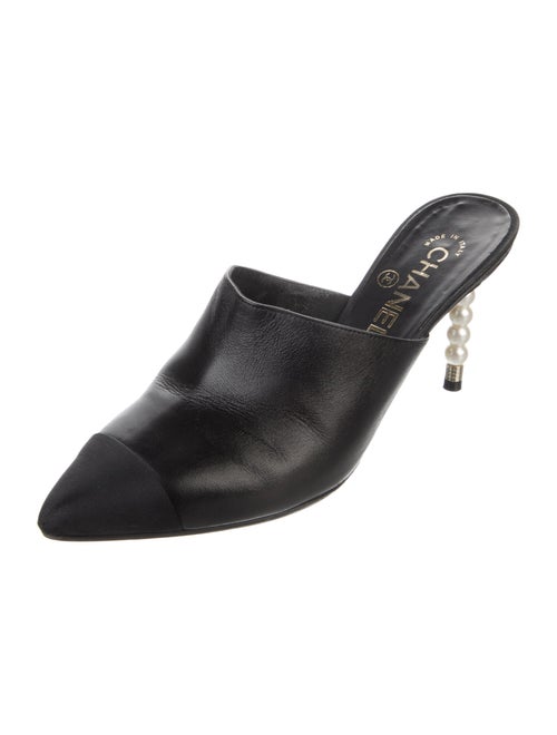 Chanel 2020 Interlocking CC Logo Mules